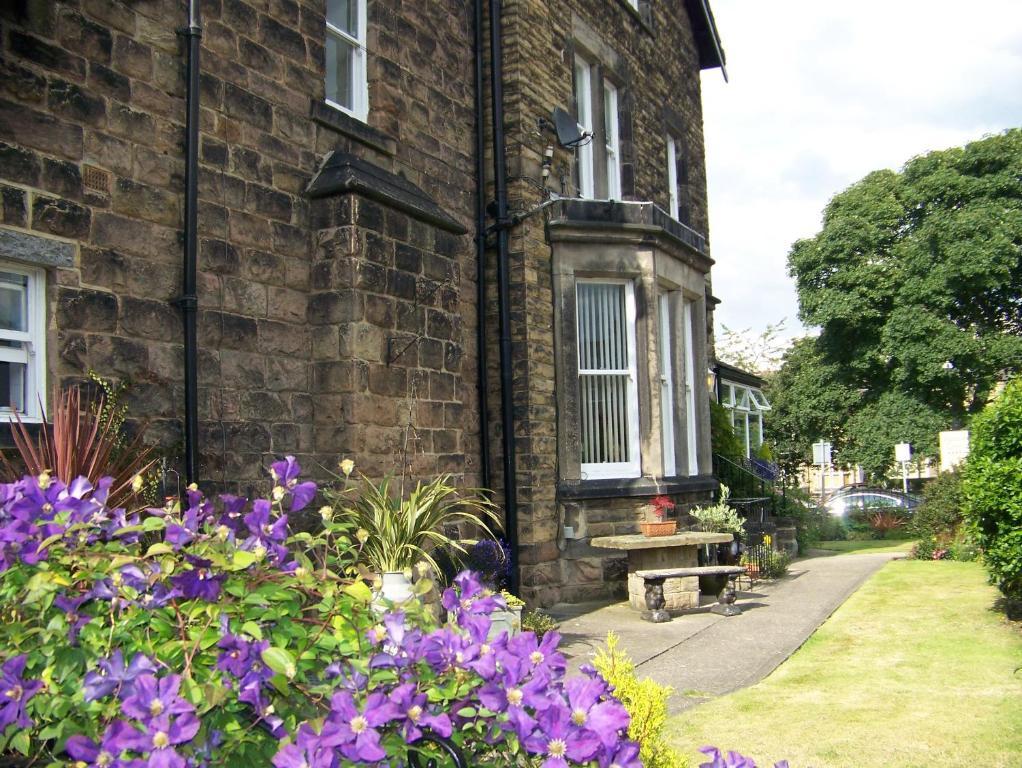 Shannon Court Harrogate Bagian luar foto